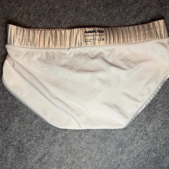 Men’s Addicted Costume Brief – Silver – Size Large (8.5/10) - Picture 9 of 9